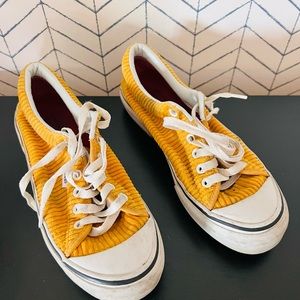 Vans Corduroy Sneakers 7